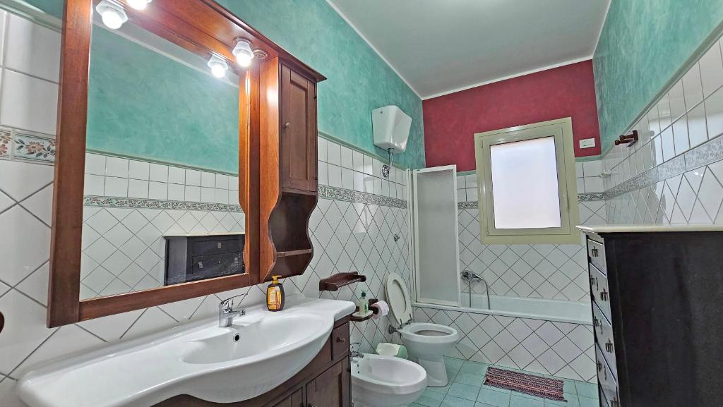 Bagno con vasca