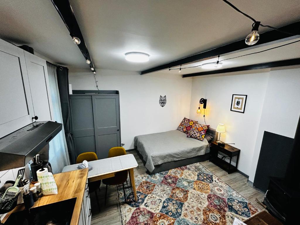 Μια τηλεόραση ή/και κέντρο ψυχαγωγίας στο Urban Wolfie with FREE parking & own bicycle