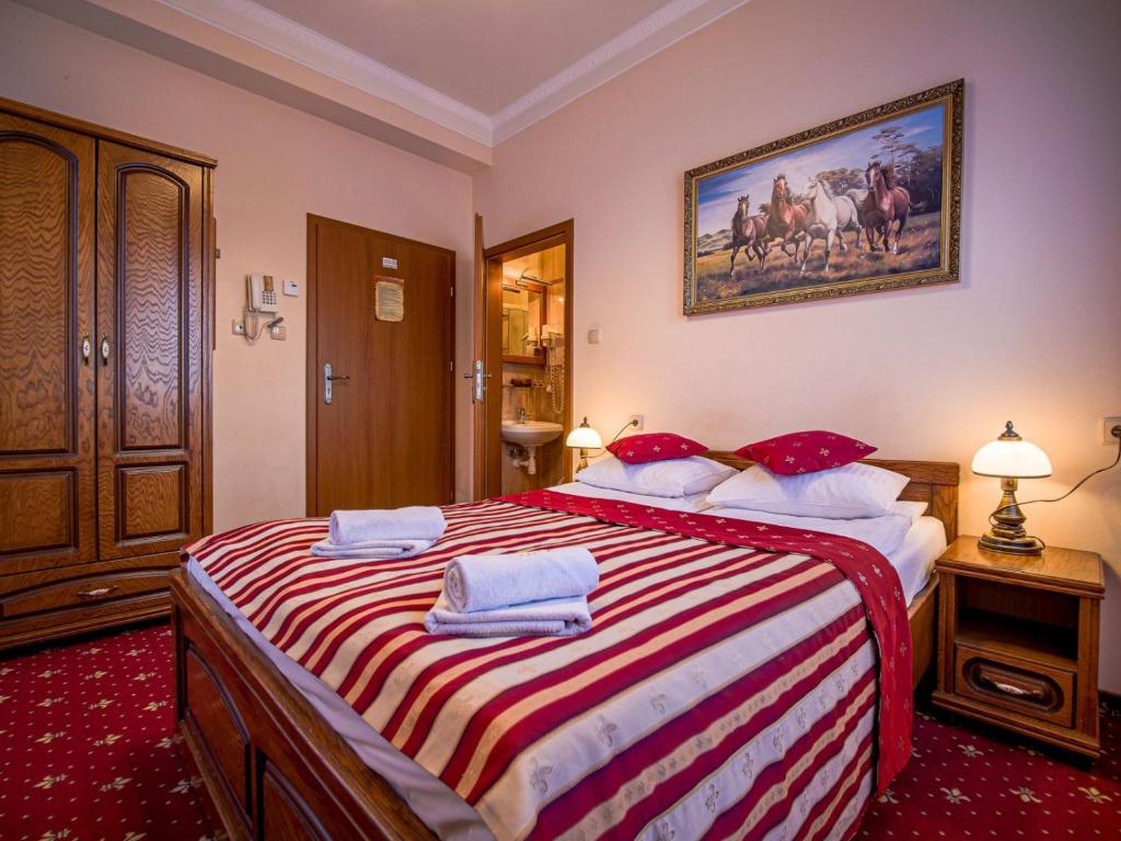 Pensjonat Zbójecki Dwór & SPA - blisko wyciągów narciarskich i basenów termalnych - 1