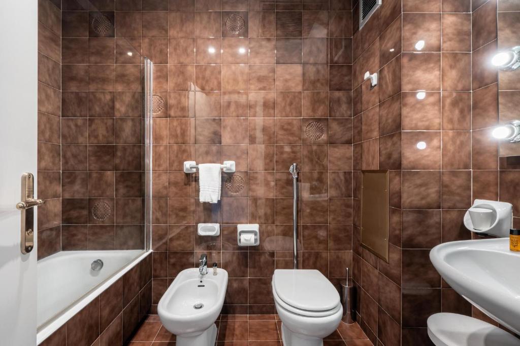 Excelsior Palace Hotel - 9