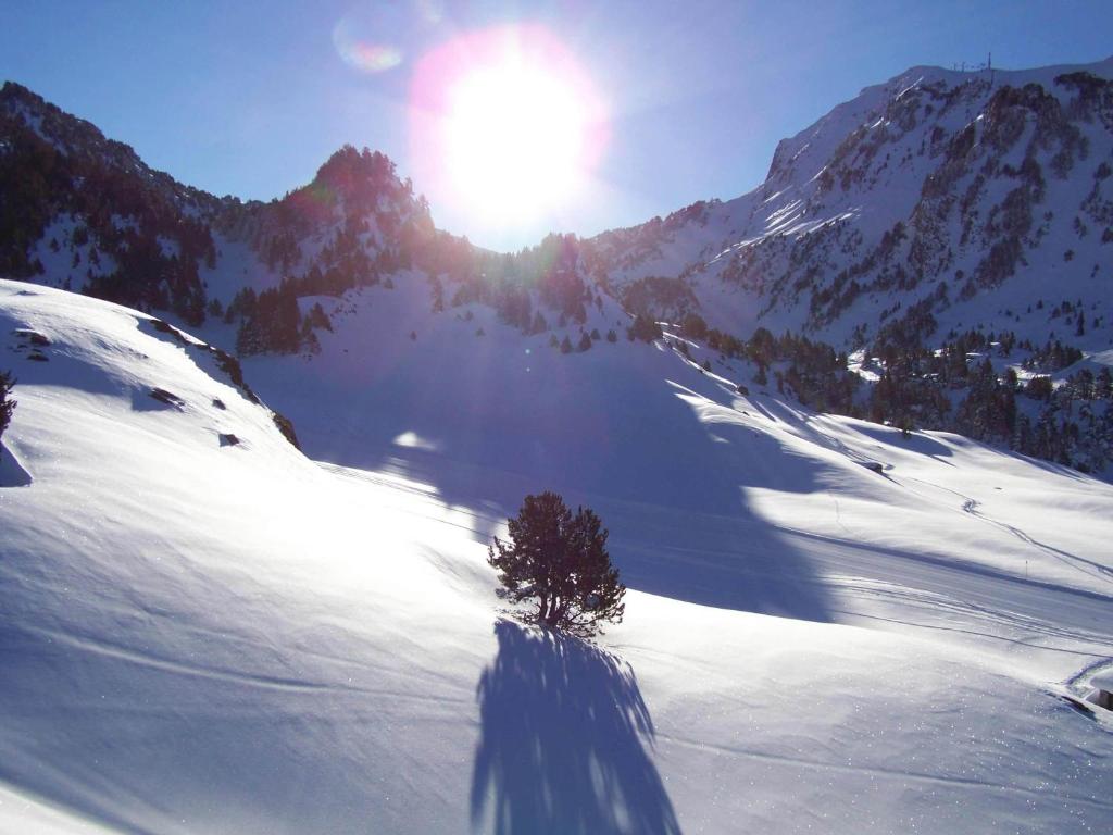 Hotel SNÖ Mont Romies, Salardú – atnaujintos 2022 m. kainos