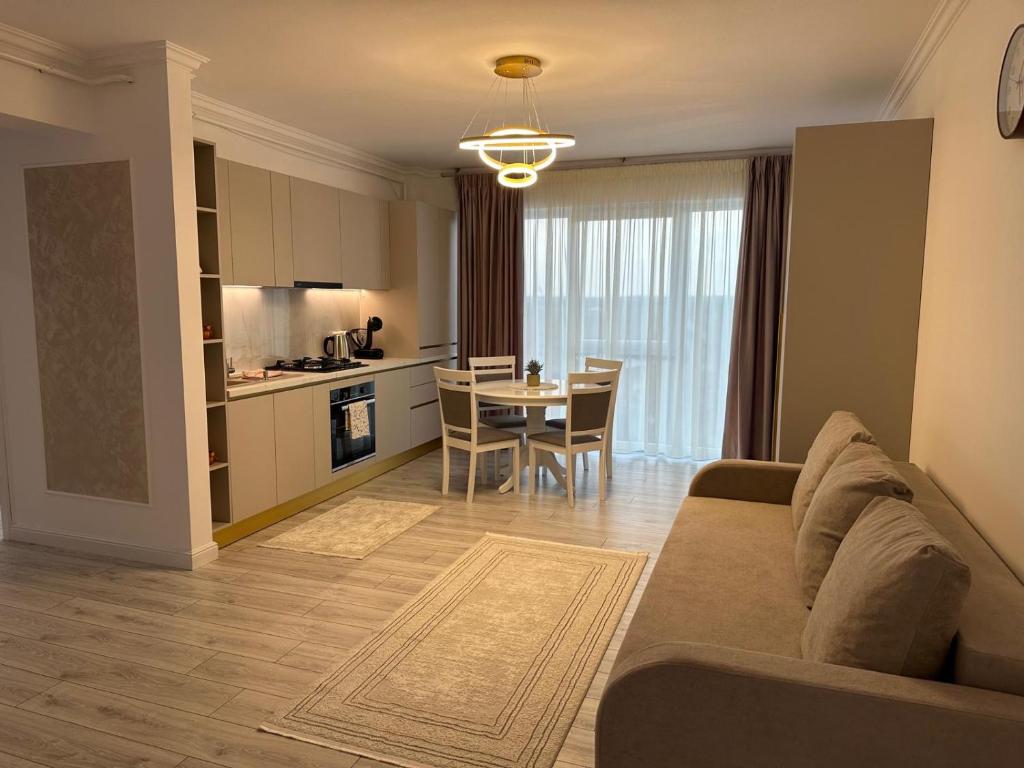 Η κουζίνα ή μικρή κουζίνα στο Apartament Calea Bucovinei