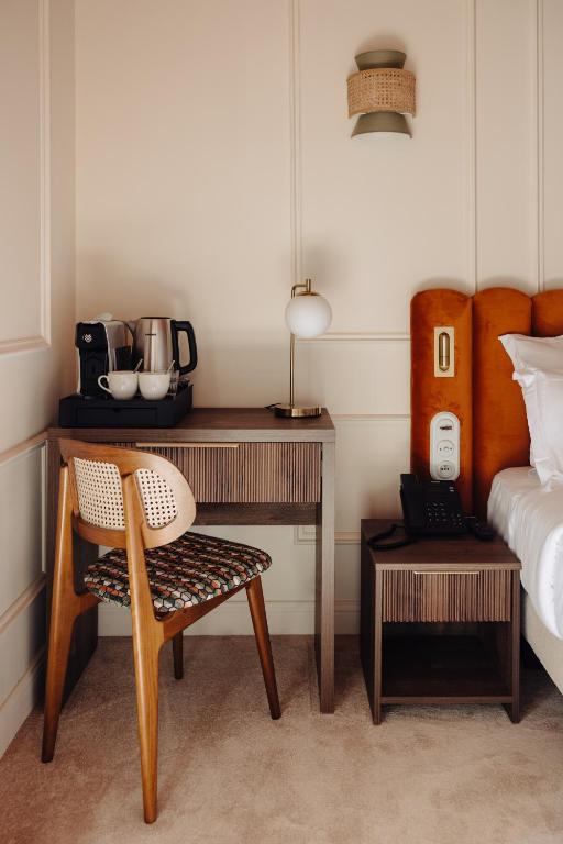 Hotel Ambassador, completely renovated - Resim 14