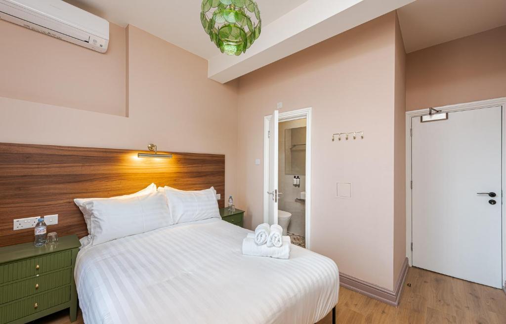 The Norfolk - Resim 14