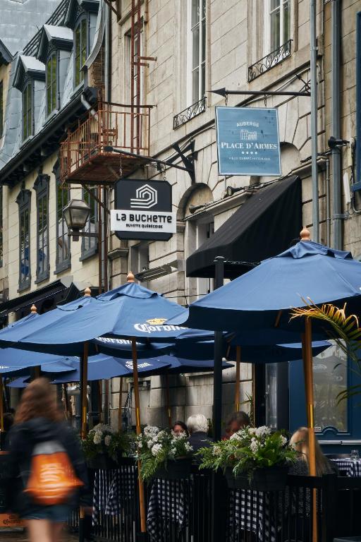 Auberge Place d'Armes - Par Aneyro - Resim 9