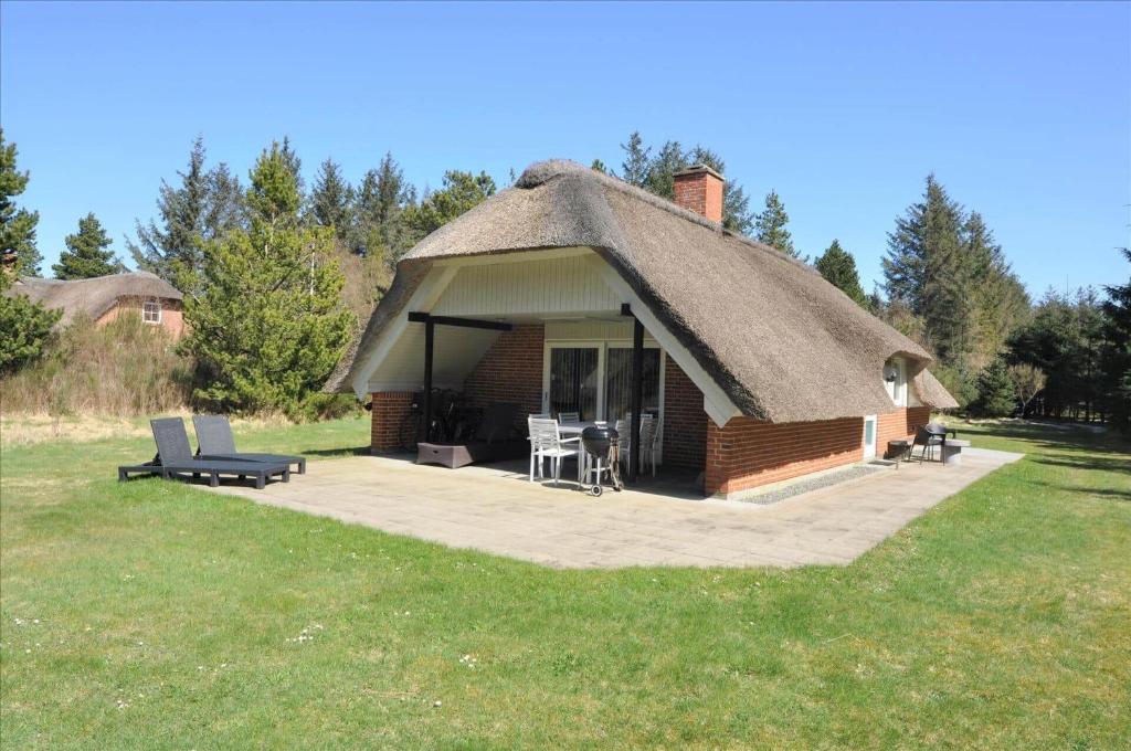 Κήπος έξω από το 10414-Ulfborg-Baekbyvej-61