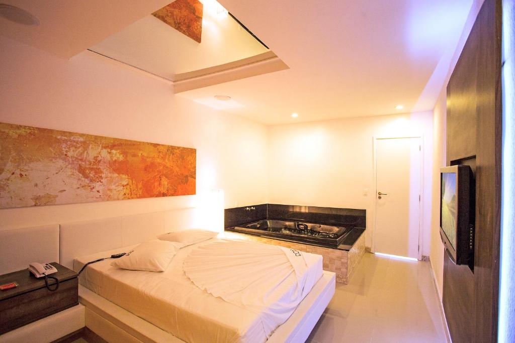  DOM Suites motel (Adult Only)