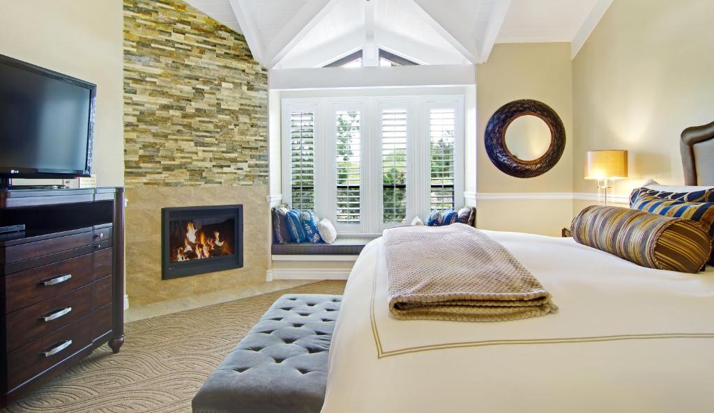 Carriage House Inn - Room De Deluxe King