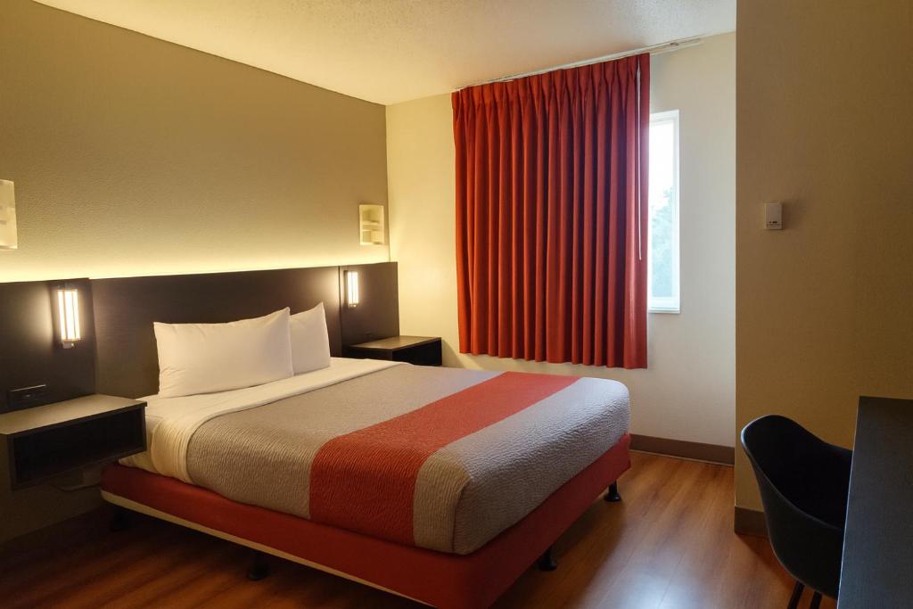 Motel 6-Brooklyn Center, MN - Minneapolis - Habitación Doble Deluxe