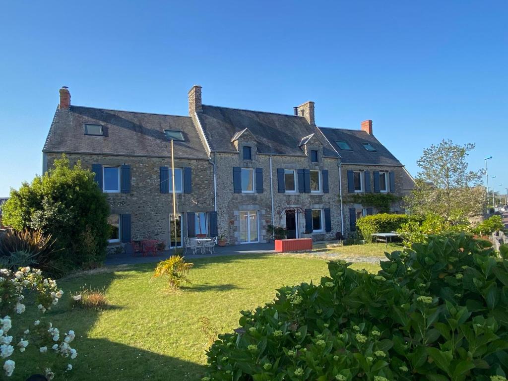 Zahrada ubytování chambre d'hôtes du pays coutançais