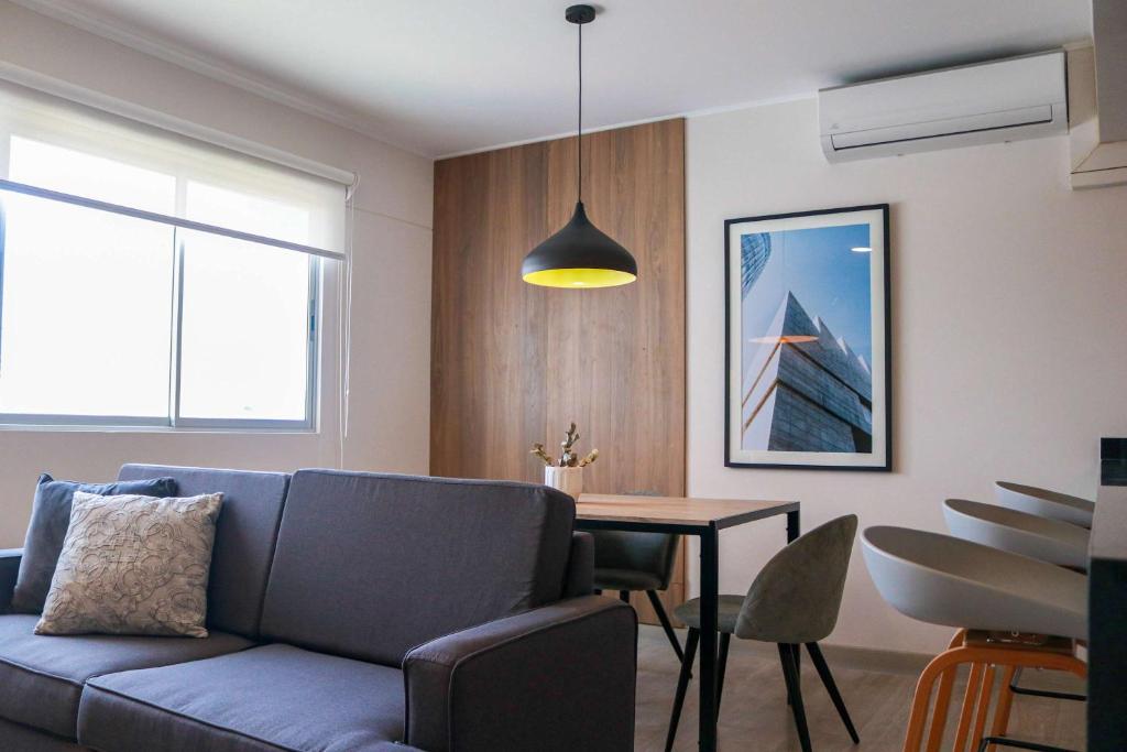 Posezení v ubytování Black by Wynwood House