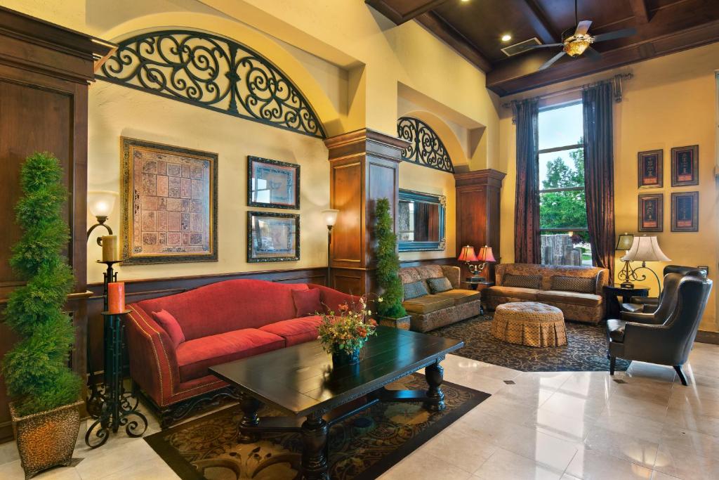 Oxford Suites Boise photo