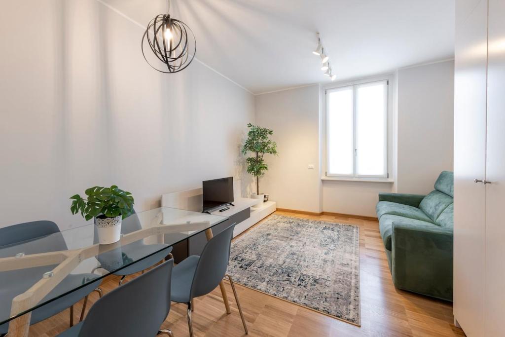 Boiardo Apartments - B Home