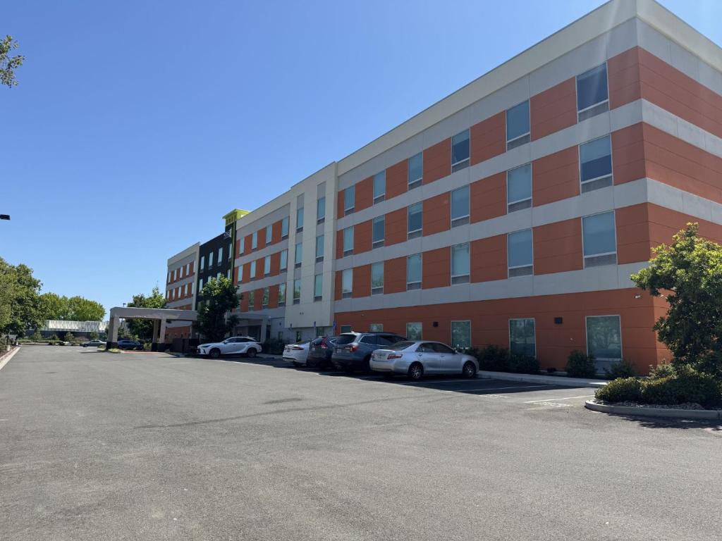 Home2 Suites By Hilton Hayward photo