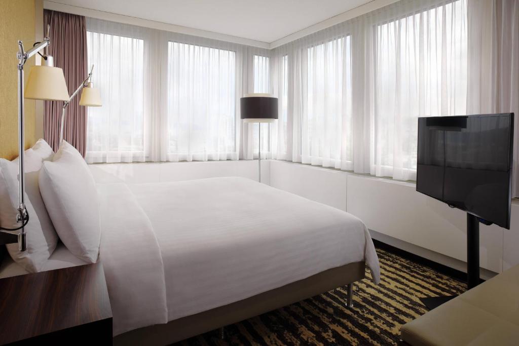 Zurich Marriott Hotel - Resim 24
