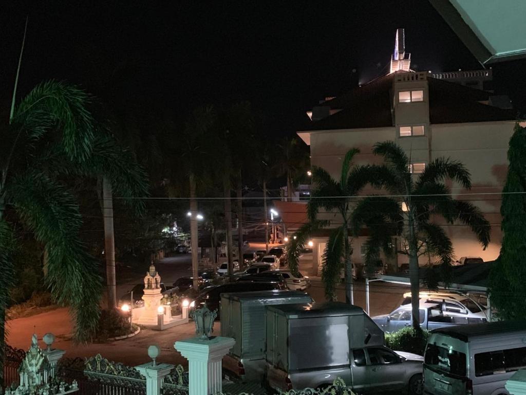 BT Grand Condotel - Resim 13