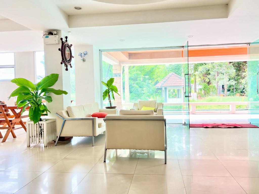 BT Grand Condotel - Resim 29