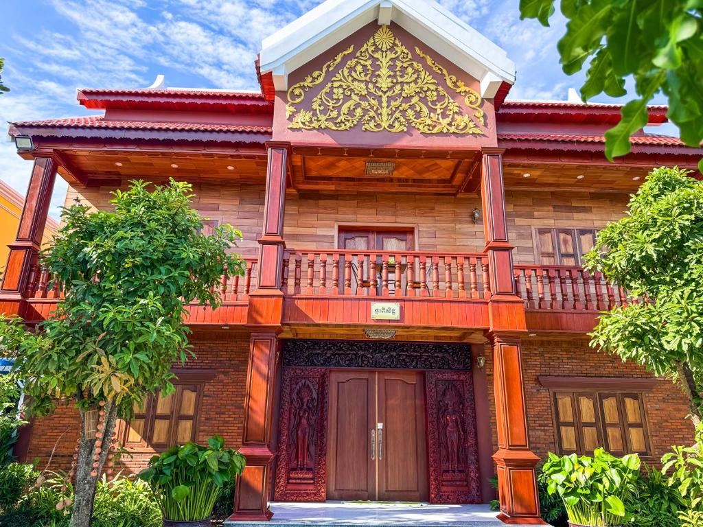Piseth Private Villa Hotel 5