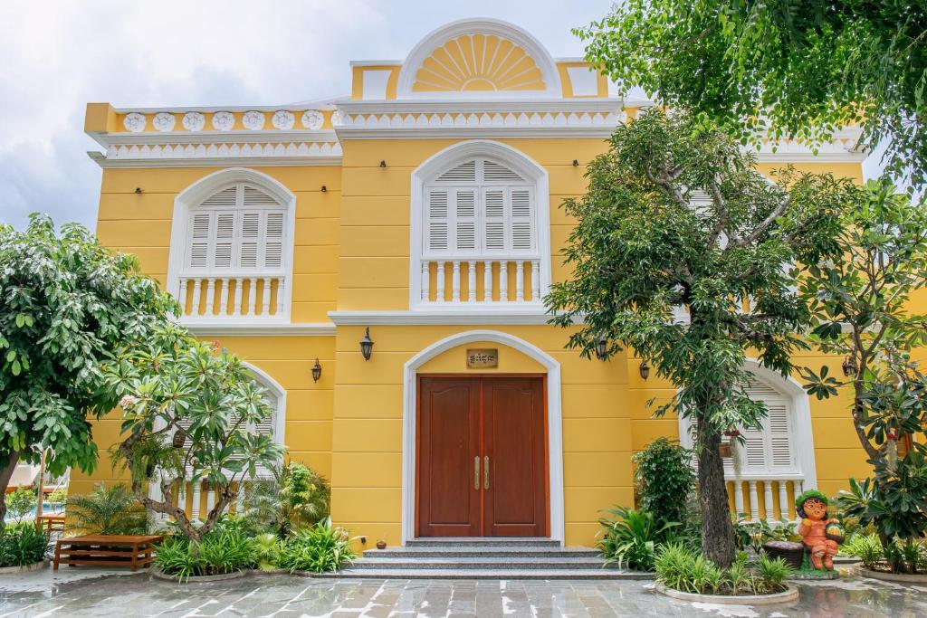 Piseth Private Villa Hotel 3
