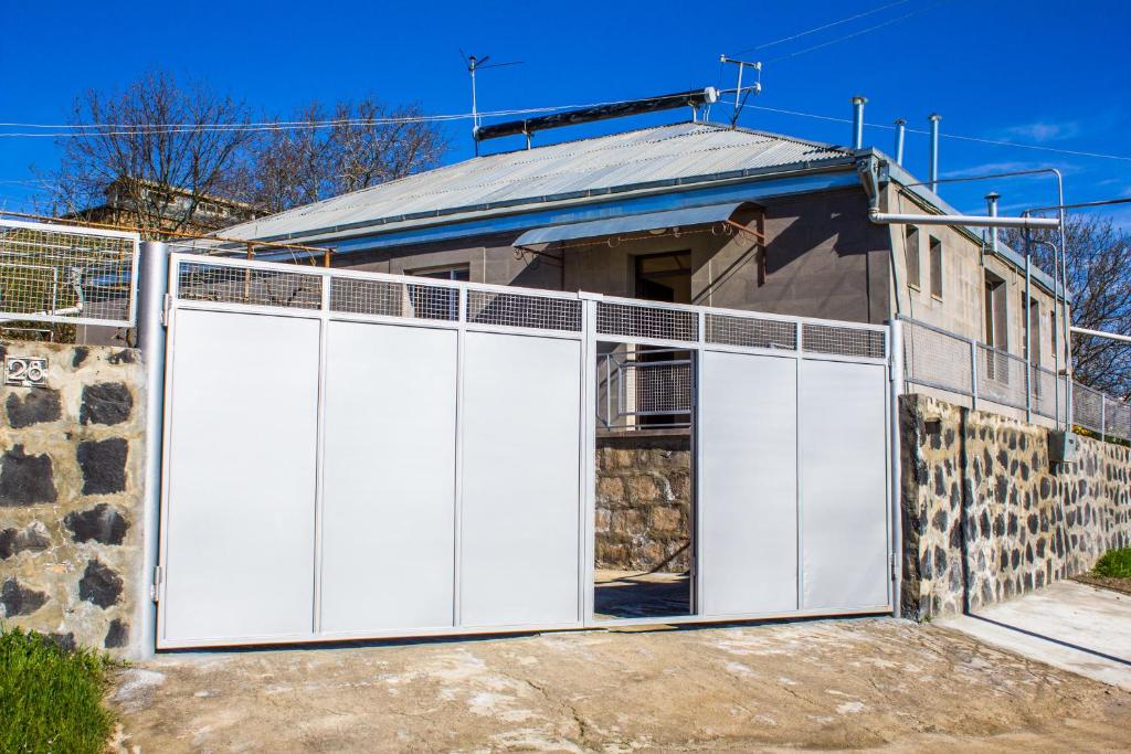 Lusya B&B - отзывы и видео