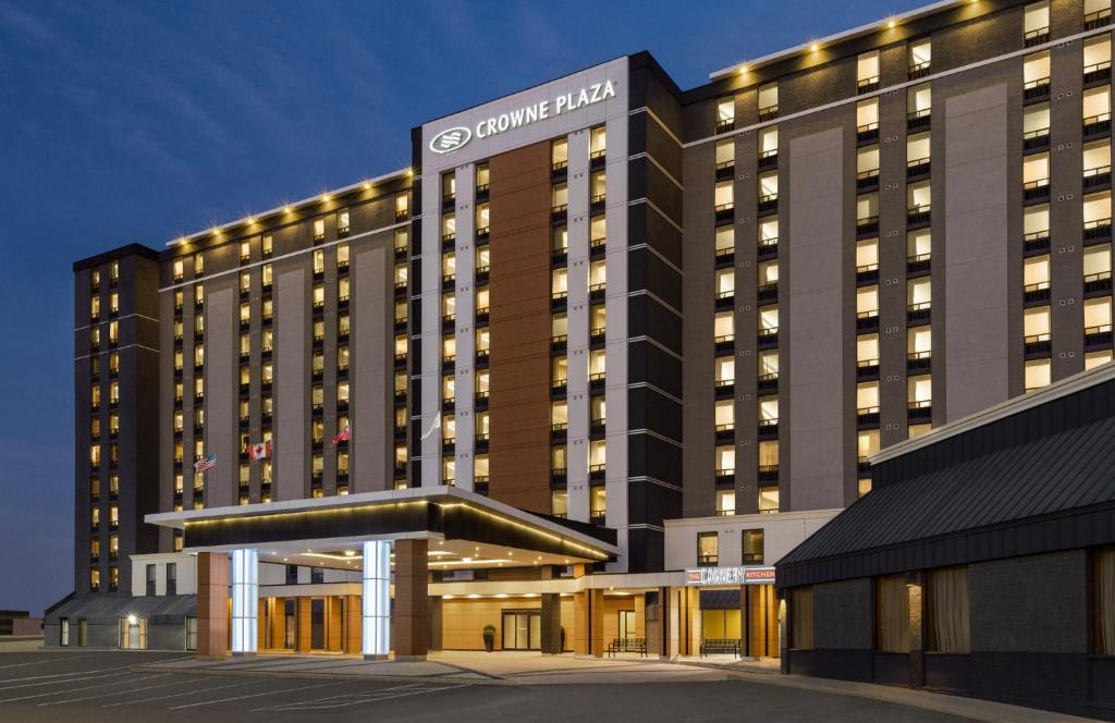 Crowne Plaza Toronto Airport by IHG - Resim 1
