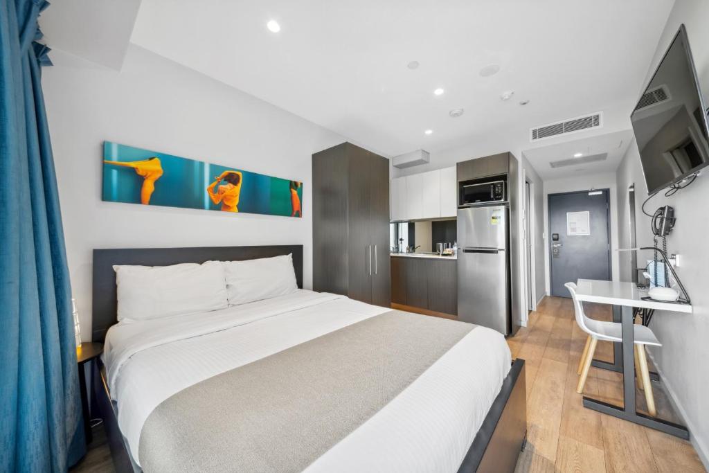 Studio 8 Residences - Adults Only - Resim 9