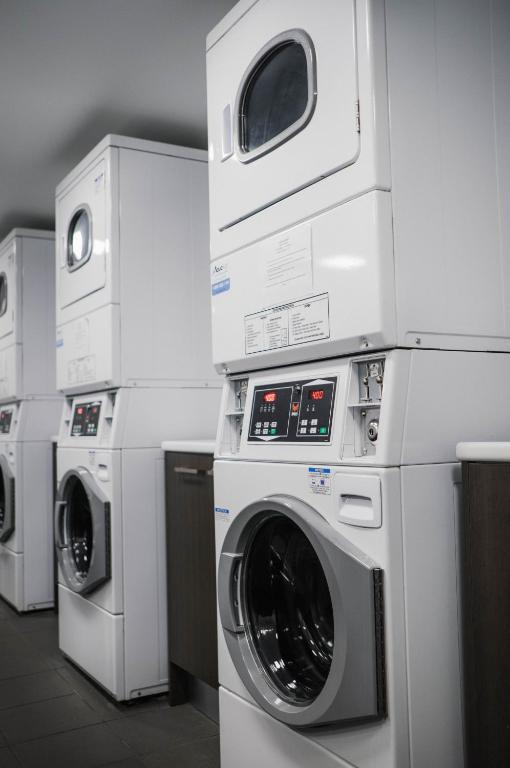 Studio 8 Residences - Adults Only - Resim 12