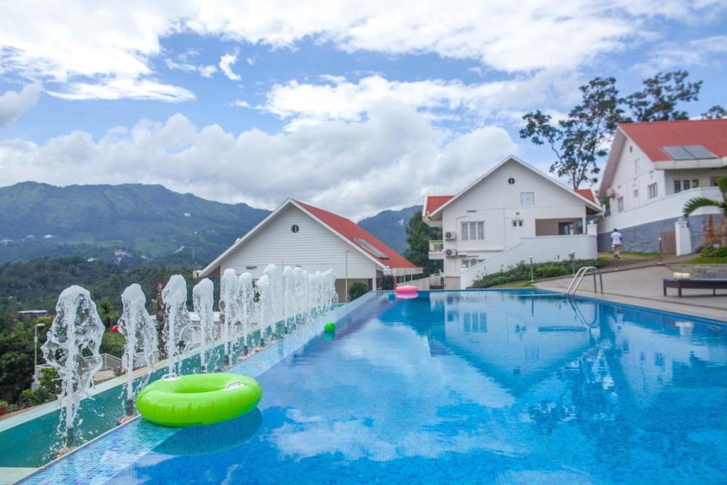 Bazén v ubytování The Fog Munnar (Resort & Spa) nebo v jeho okolí