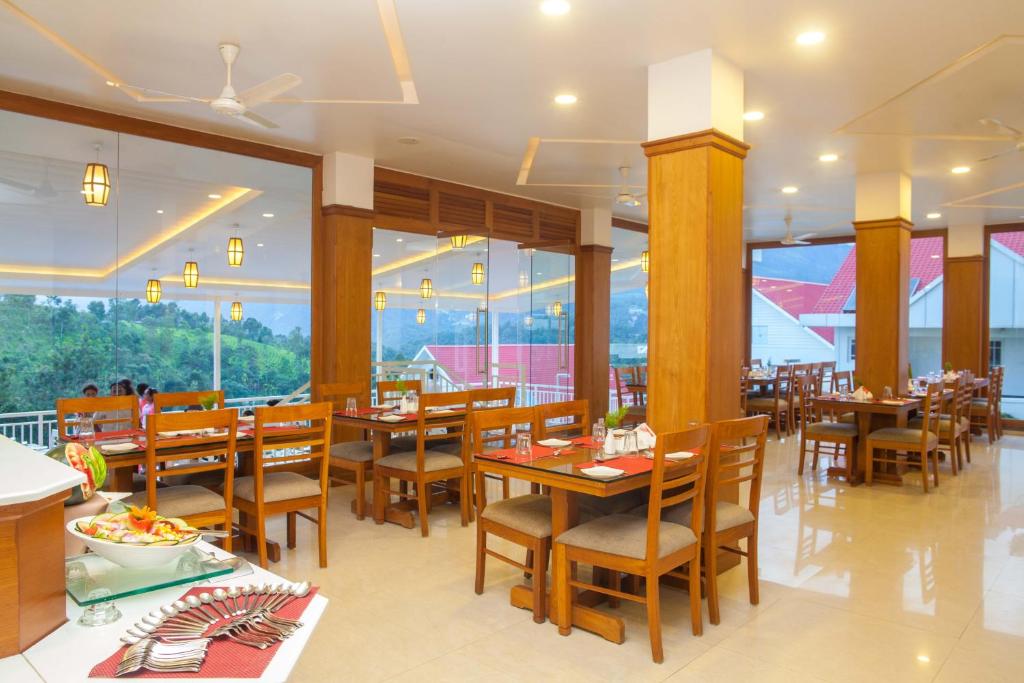 Restaurace v ubytování The Fog Munnar (Resort & Spa)