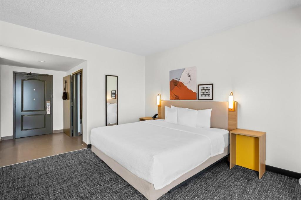 Comfort Inn Convention Center-Chicago O'hare Airport - 