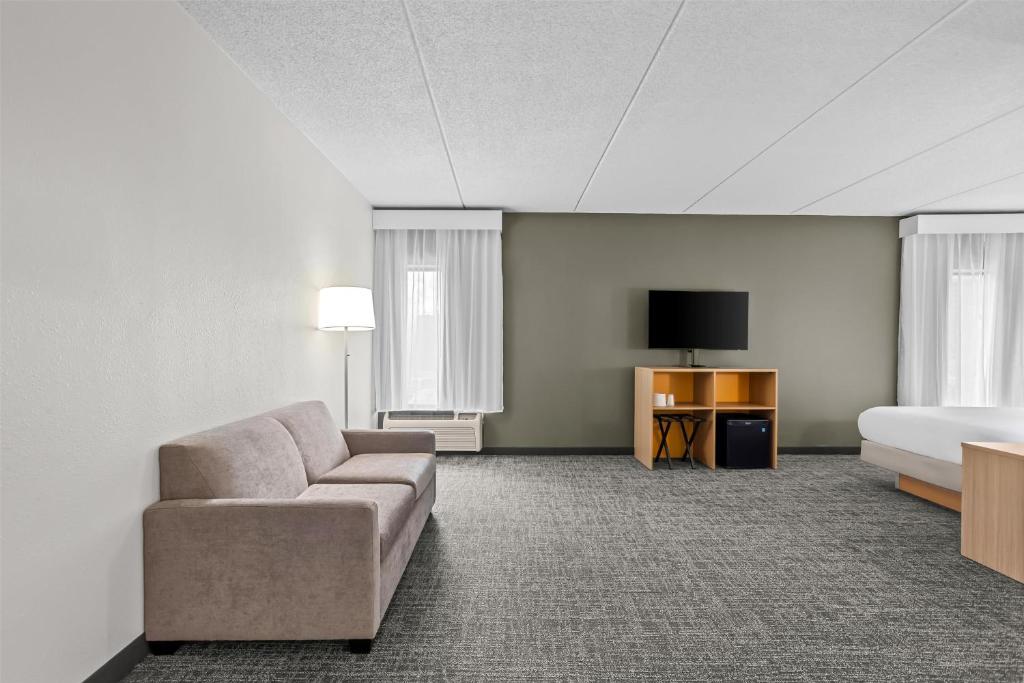 Comfort Inn Convention Center-Chicago O'hare Airport - 