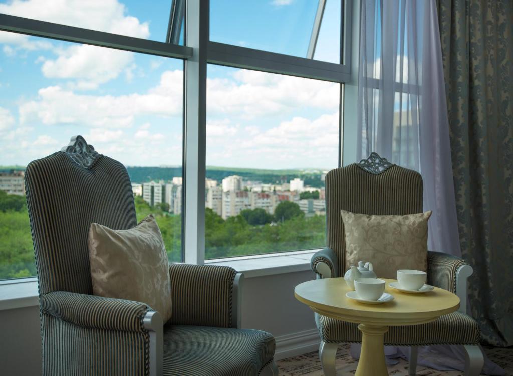 Bristol Central Park Hotel - Double Or Twin Room With View