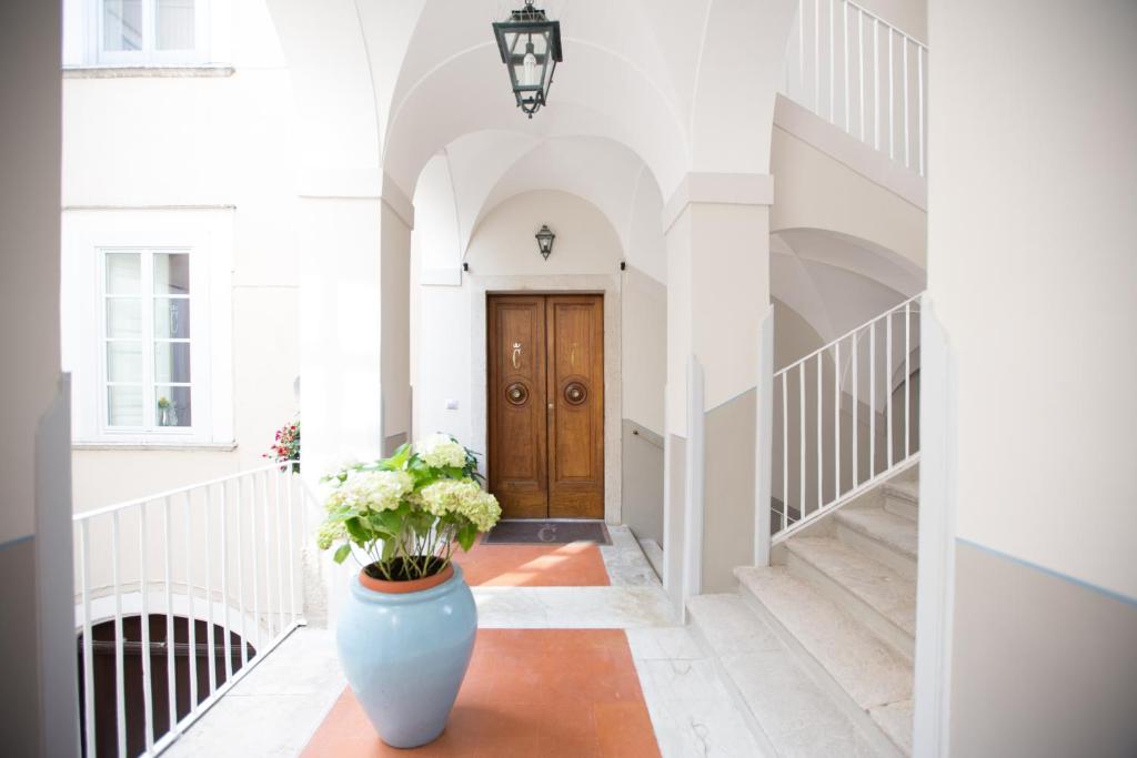 Zdjęcie z galerii obiektu Palazzo Cannavina Suite & Private SPA w mieście Campobasso