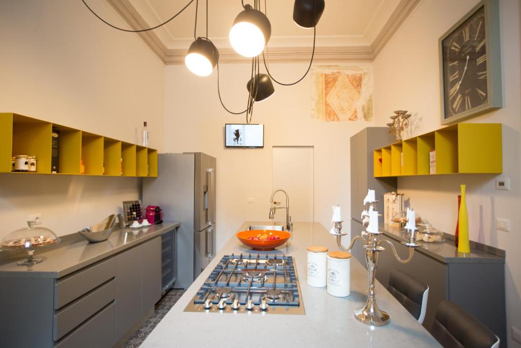 Kuchnia lub aneks kuchenny w obiekcie Palazzo Cannavina Suite & Private SPA