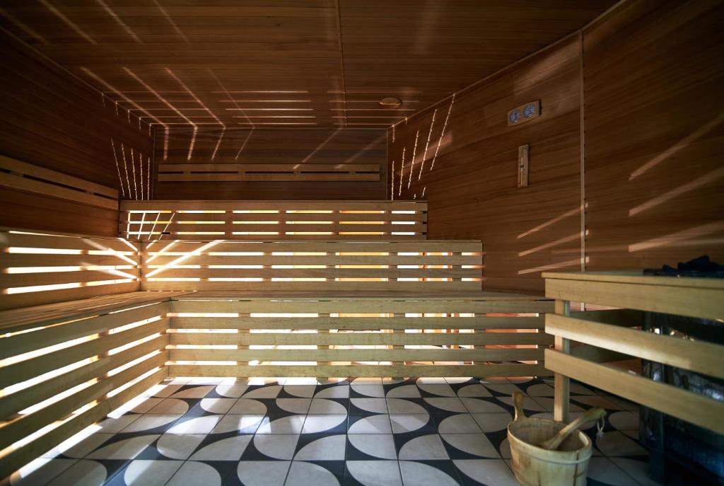 Posteľ alebo postele v izbe v ubytovaní VacationClub - Diune Apartment 63