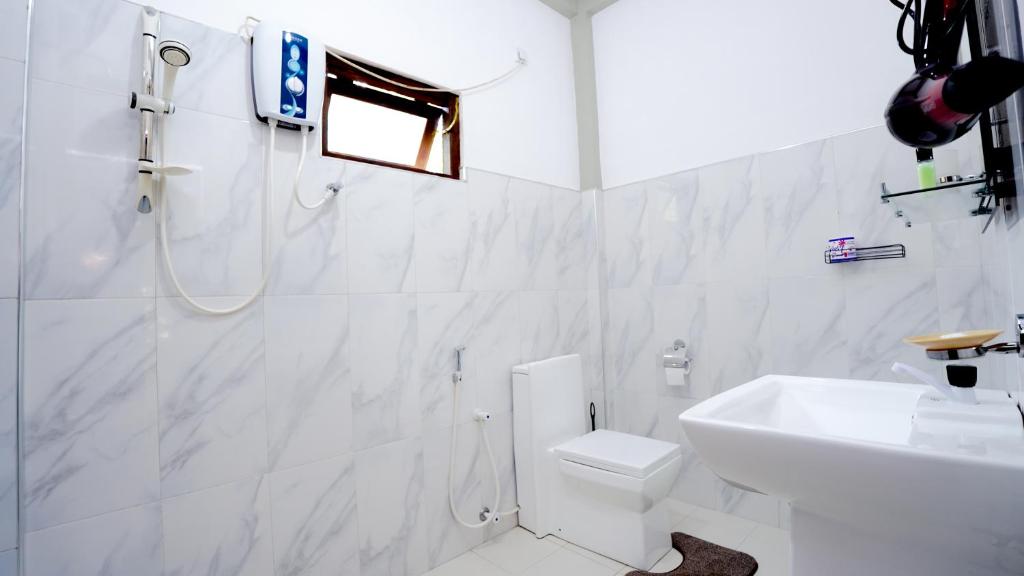 Sigiri Dilu Villa - 9