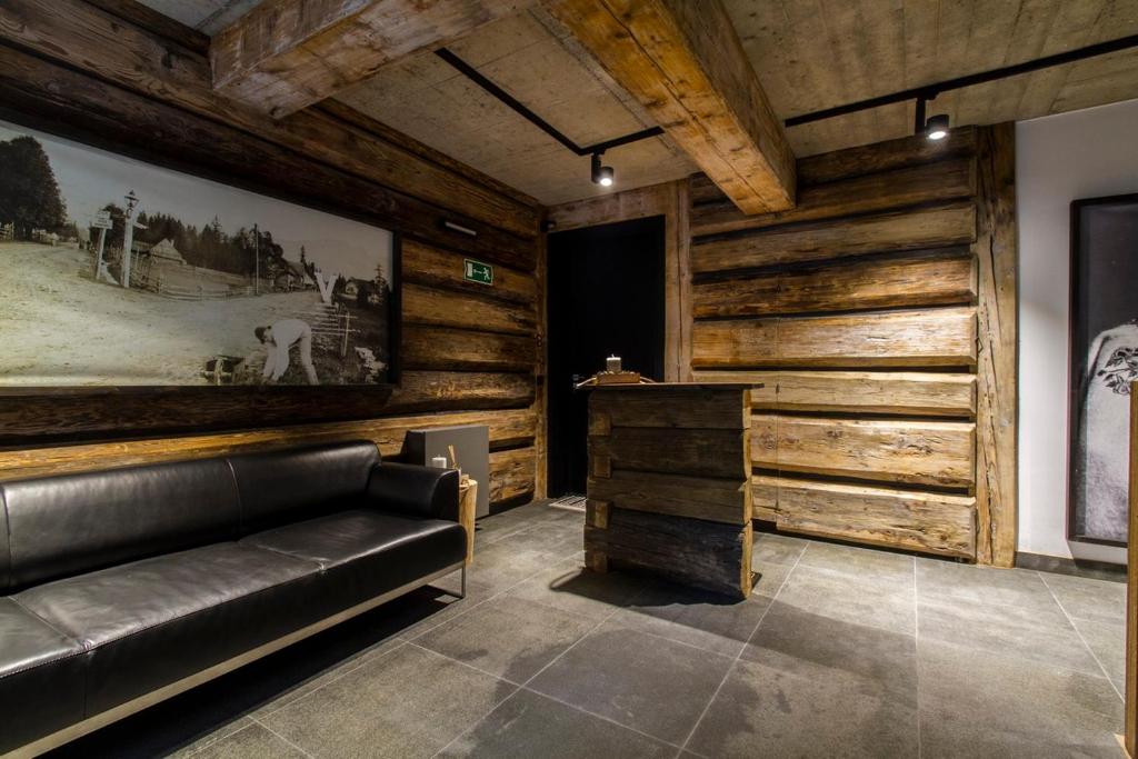 Posedenie v ubytovaní Apartament Ornak
