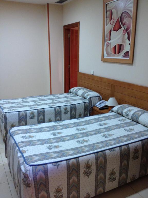 Hostal Aeropuerto, Madrid – Updated 2023 Prices