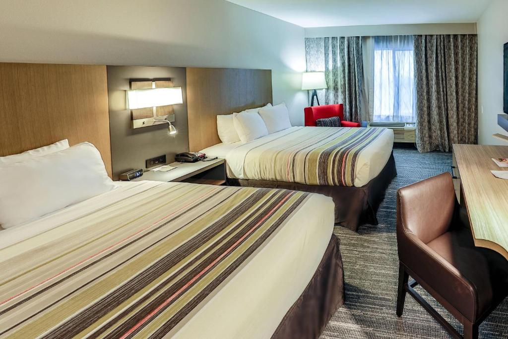 Country Inn & Suites by Radisson Nashville Airport TN photo