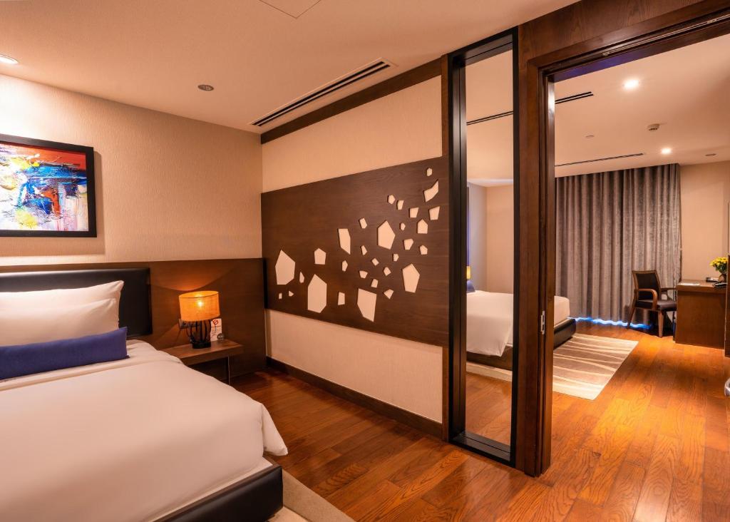 Suite Gia Đình