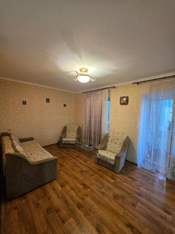 Квартира в парковой зоне возле моря головне фото