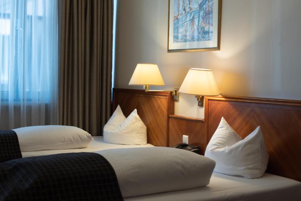ROSS Hotel nähe Messe Stuttgart - Camera Matrimoniale O Doppia