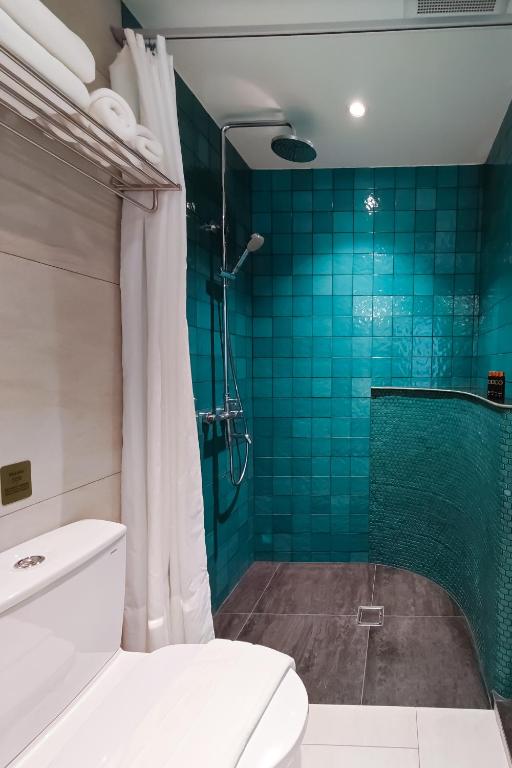 CRIMSON SERIES - Boutique Hotel & Wine Bar - Resim 10