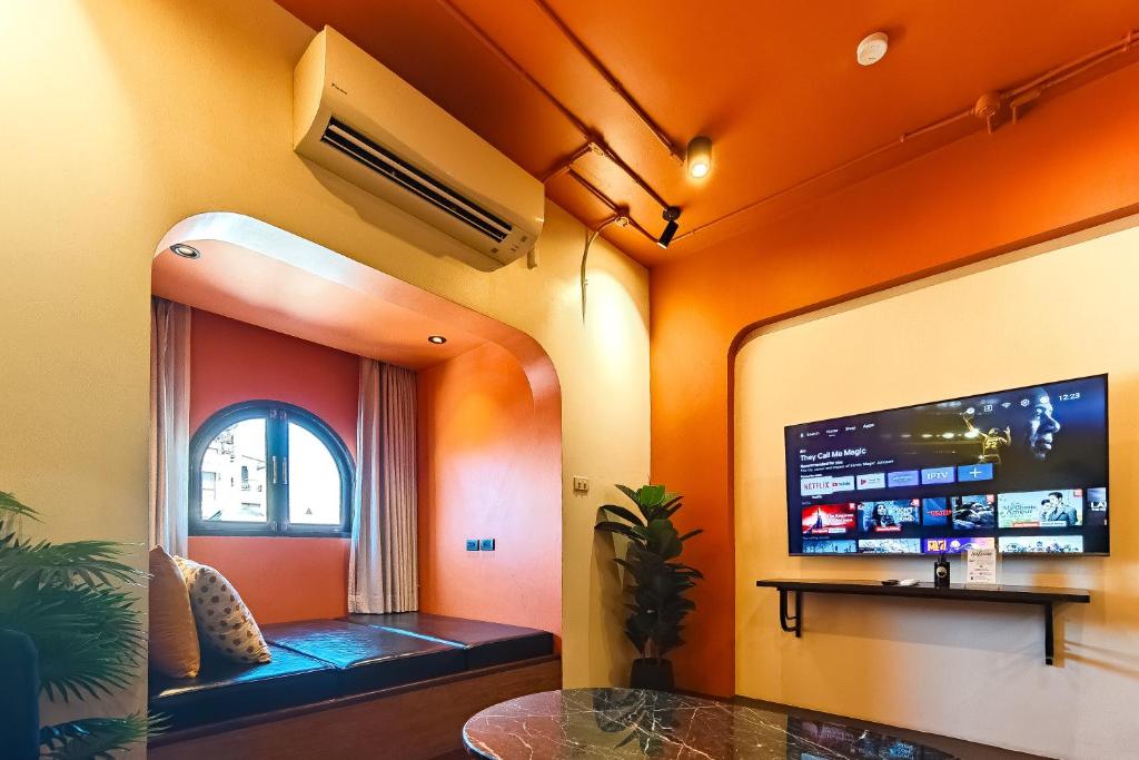 CRIMSON SERIES - Boutique Hotel & Wine Bar - Resim 23