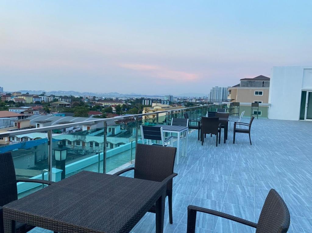 Vareena palace hotel - Resim 45