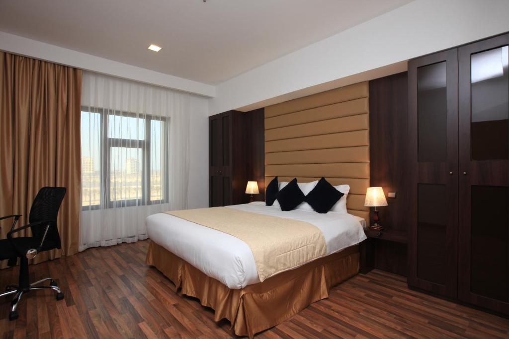 Golden Tulip Al Khobar Suites - Camera King Con Vista Città
