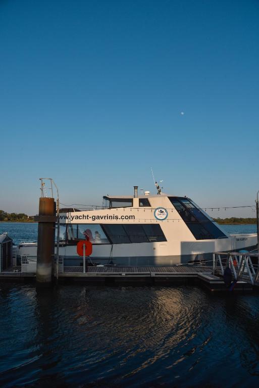 Yacht Gavrinis