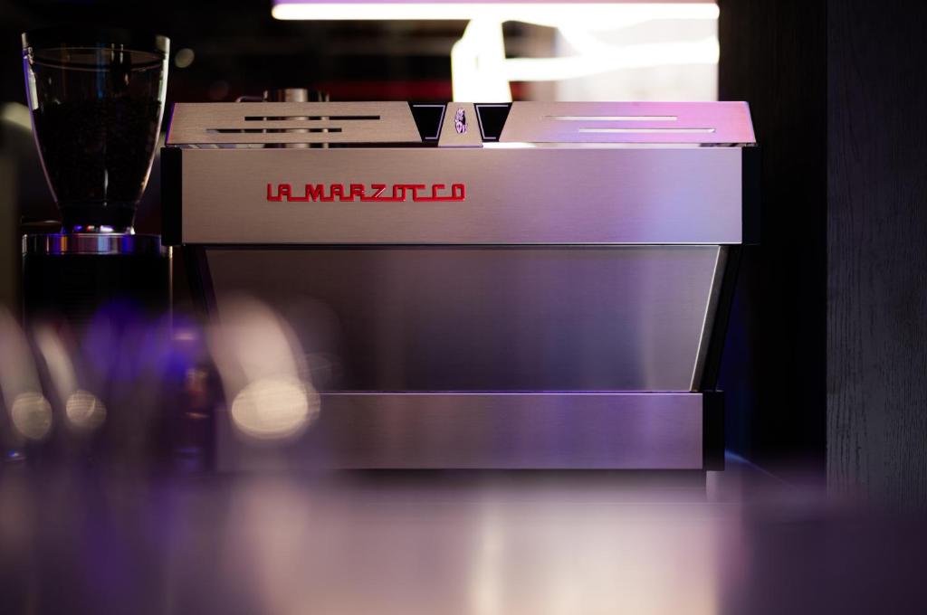 You Hotel Budapest - Handwritten Collection - Resim 31