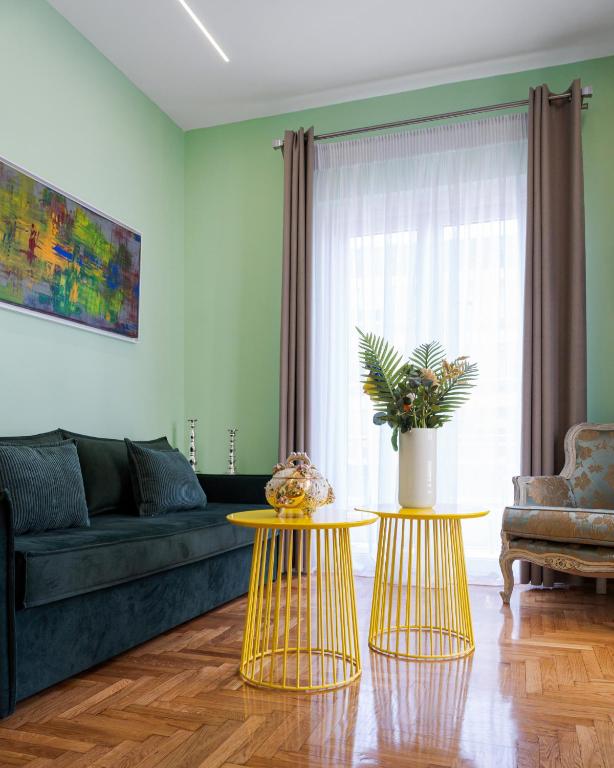 Olympian Zeus Residences - 3