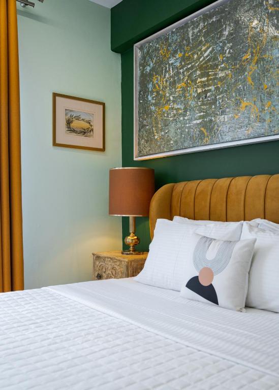 Olympian Zeus Residences - 11